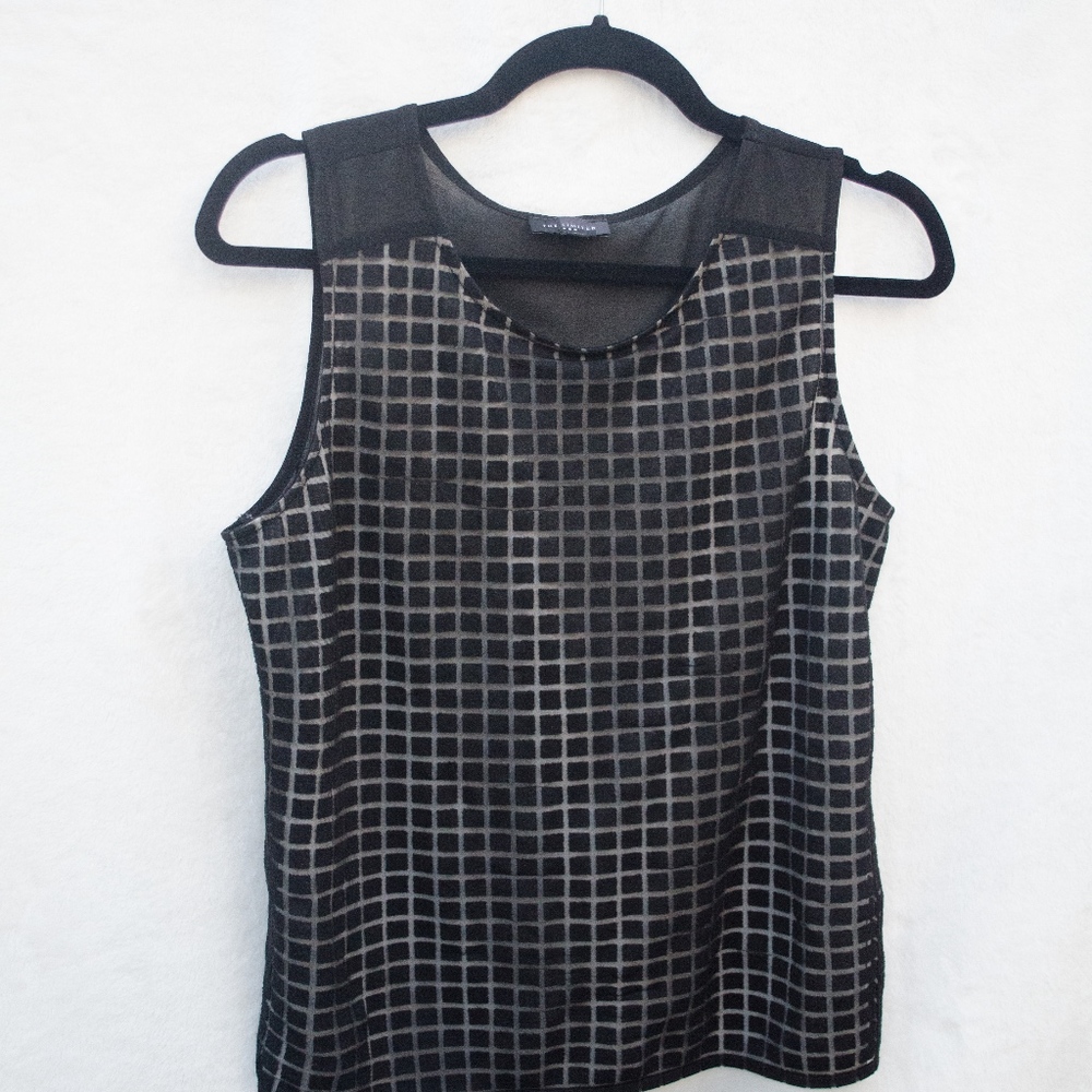 ‼️ LAST CALL B4 DONATION ‼️Square Patterned B&W